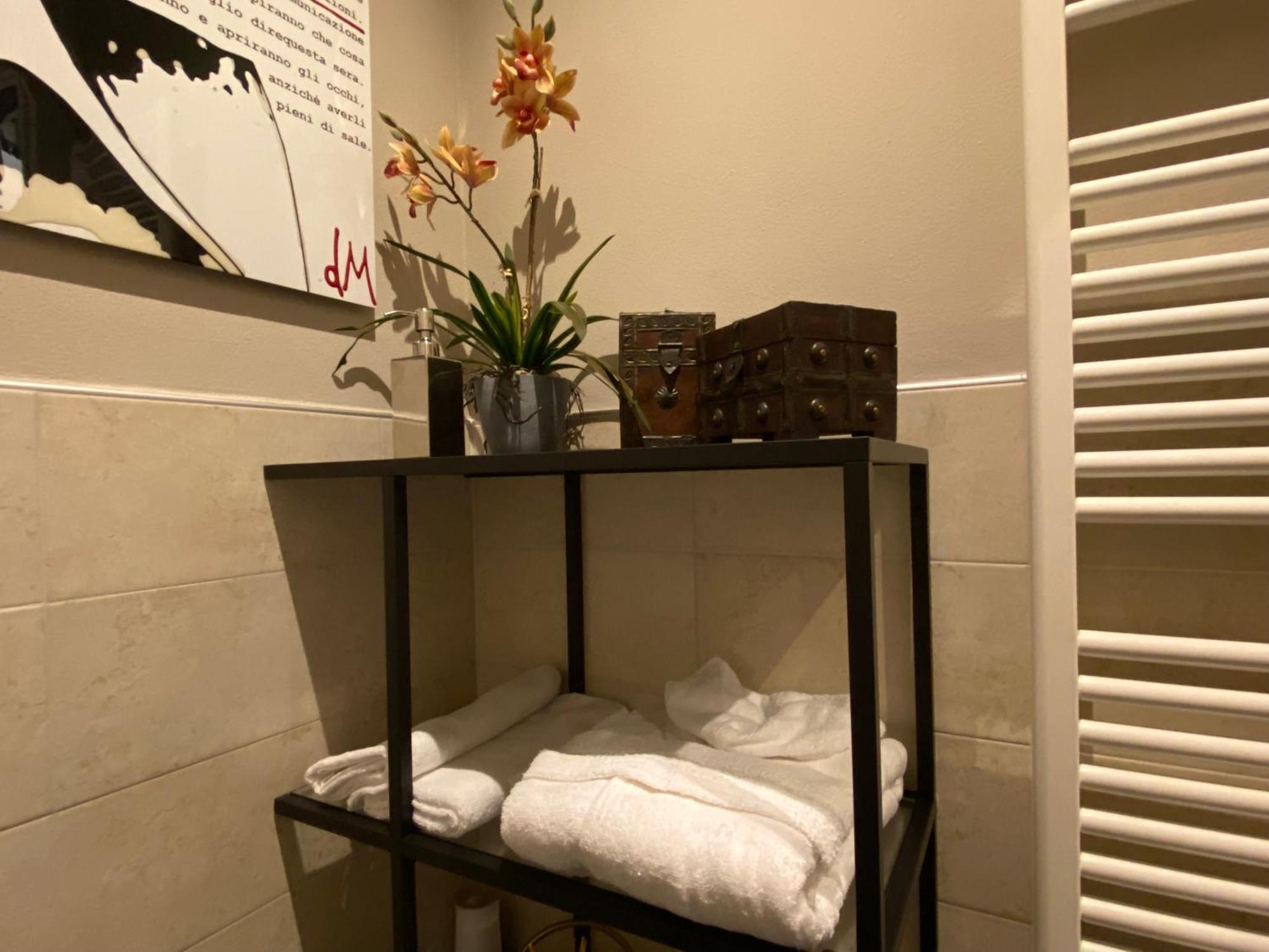 Studio Navigli Lombardini 8 มิลาน ภายนอก รูปภาพ