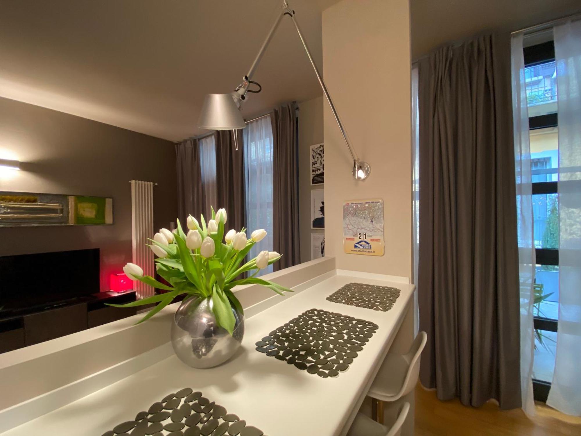 Studio Navigli Lombardini 8 มิลาน ภายนอก รูปภาพ